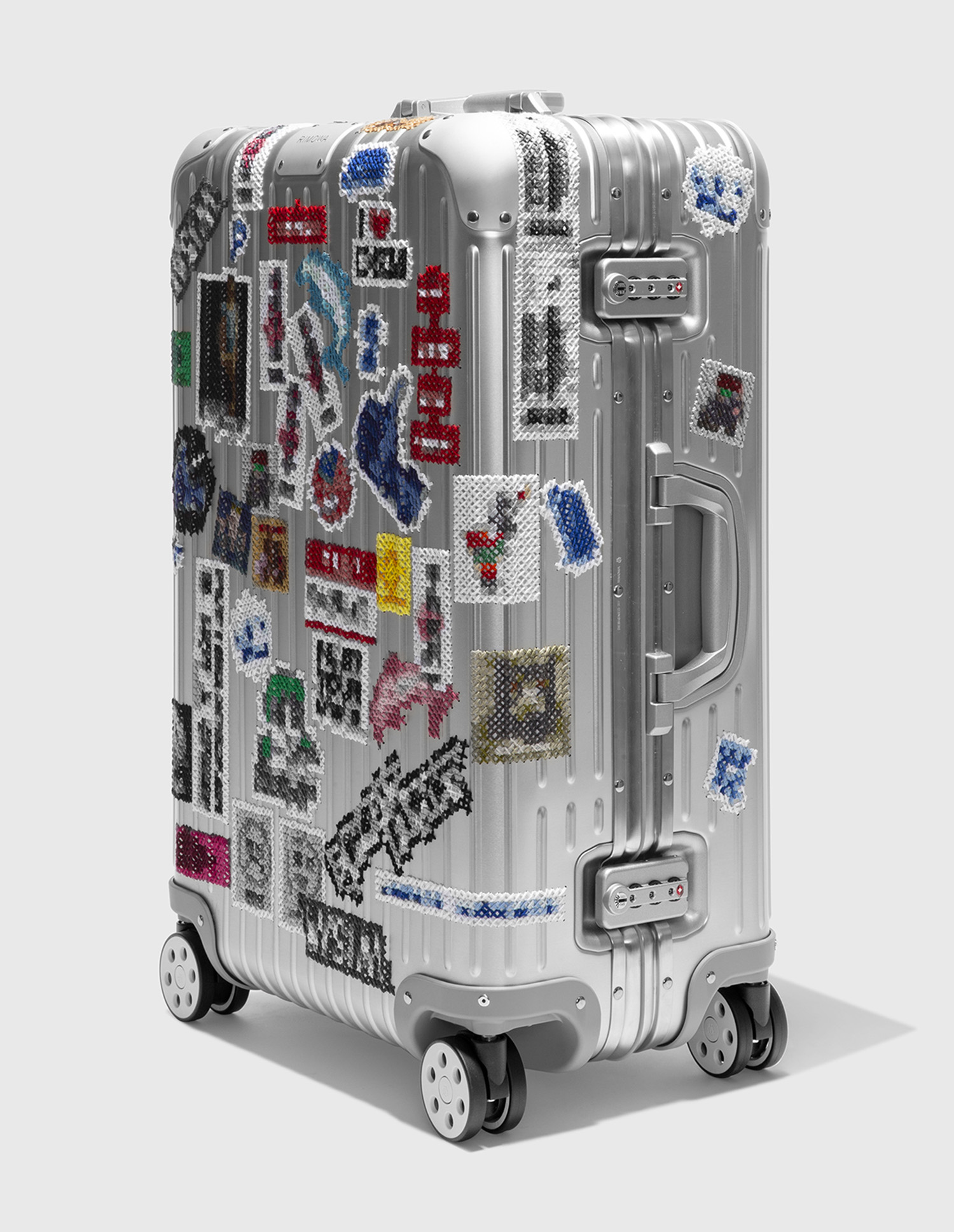 RIMOWA EXHIBITION “AS SEEN BY” IN TOKYO | SWAG HOMMES