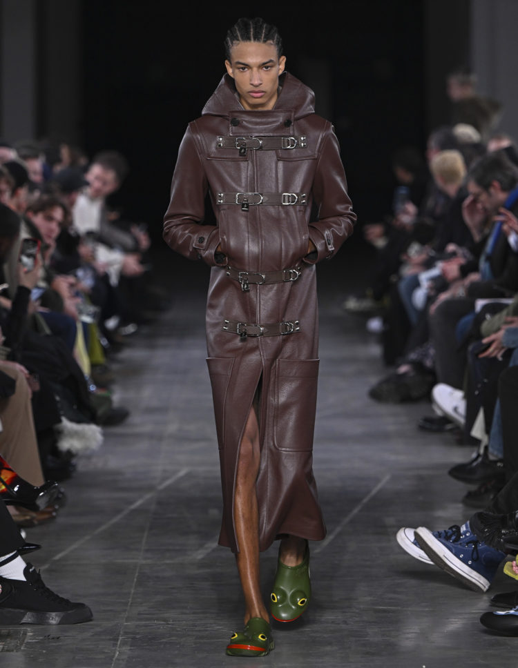 MFW JW ANDERSON FW23 MEN’S & PRE-FALL23 WOMEN’S COLLECTION