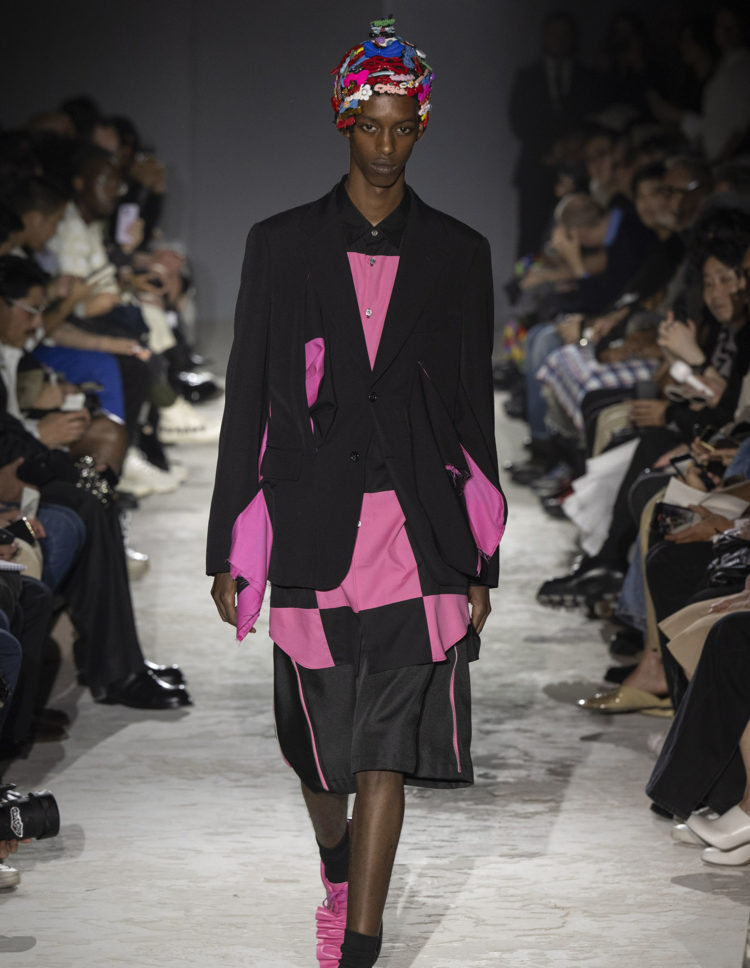 PFW SS25 COMME des GARCONS HOMME PLUS “THE HOPE OF LIGHT”