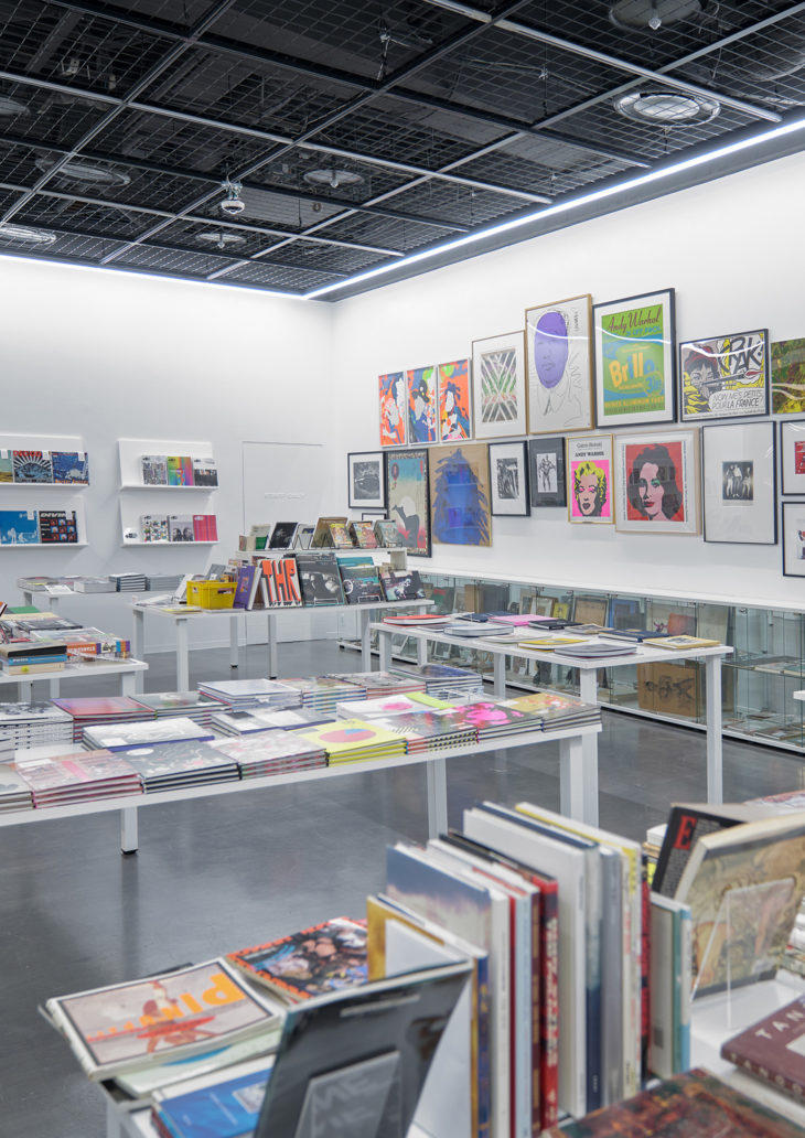 DIESEL ART GALLERY <br />
BOOK MARKET