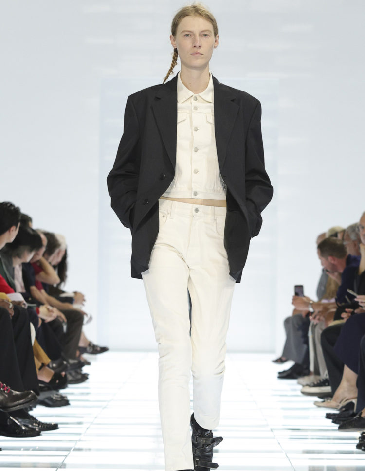 MFW SS27 PRADA “CLARITY”
