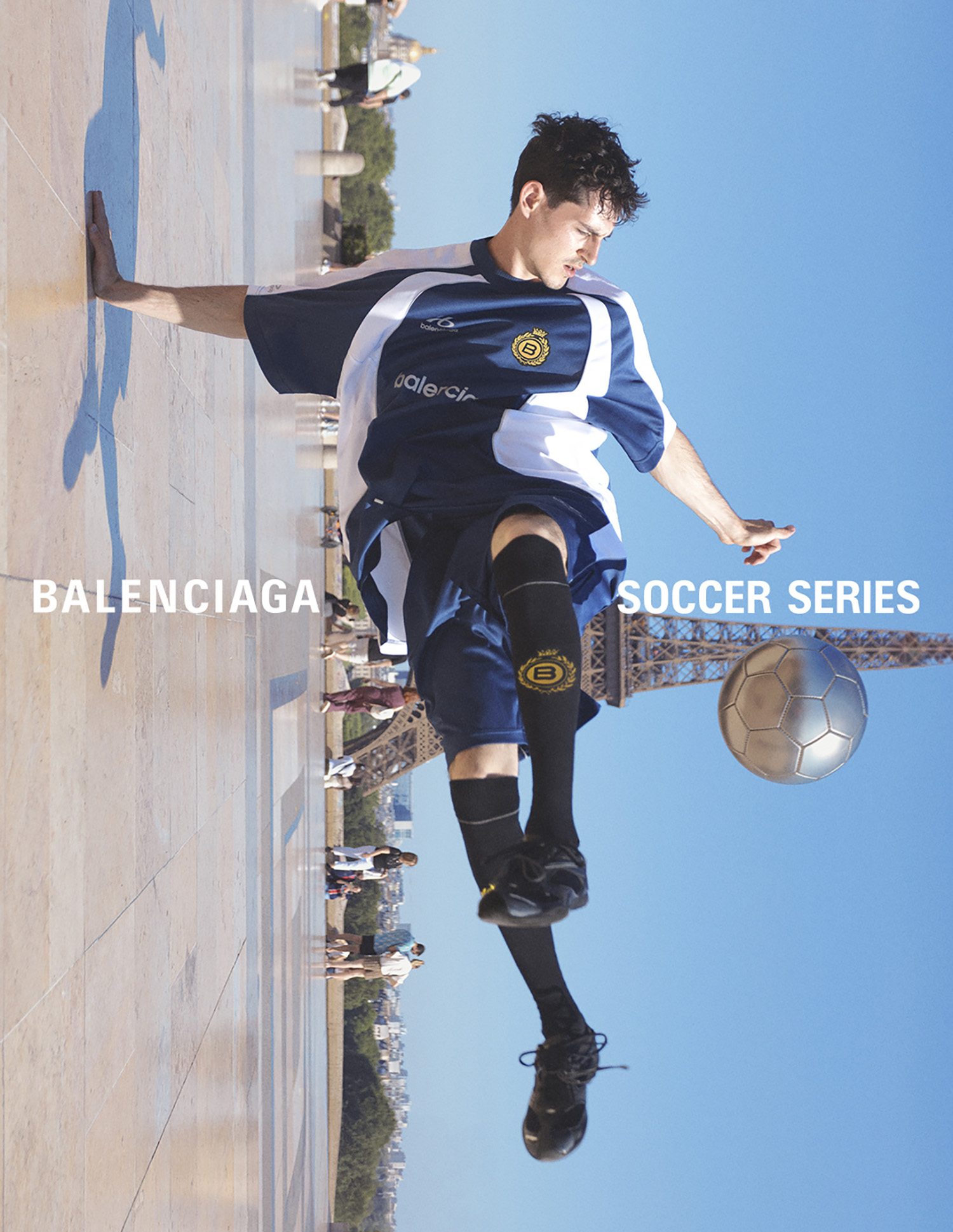 BALENCIAGA SOCCER SERIES 26 | SWAG HOMMES