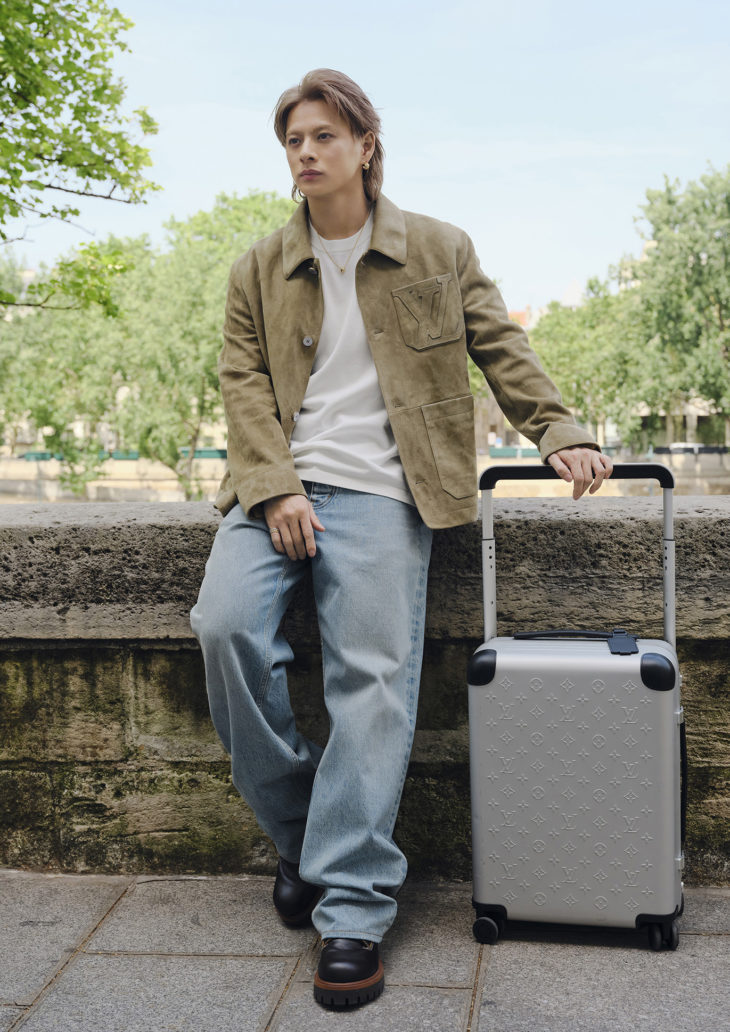 SHO HIRANO & YUTA <br />
WEARING <br />
"LOUIS VUITTON” <br />
IN PARIS