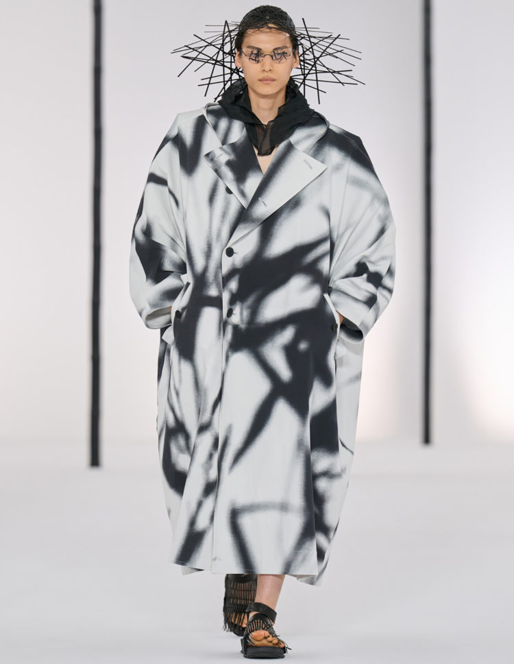 PFW SS27 IM MEN “IN PRAISE OF BAMBOO SHADPWS”