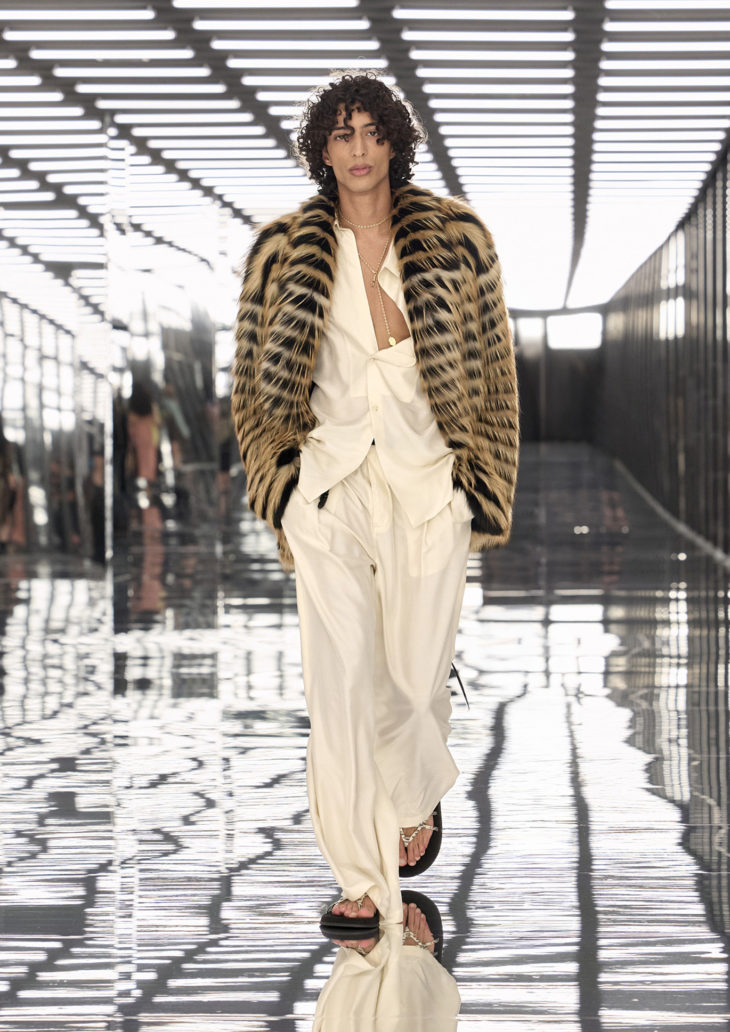MFW SS27 <br />
FENDI