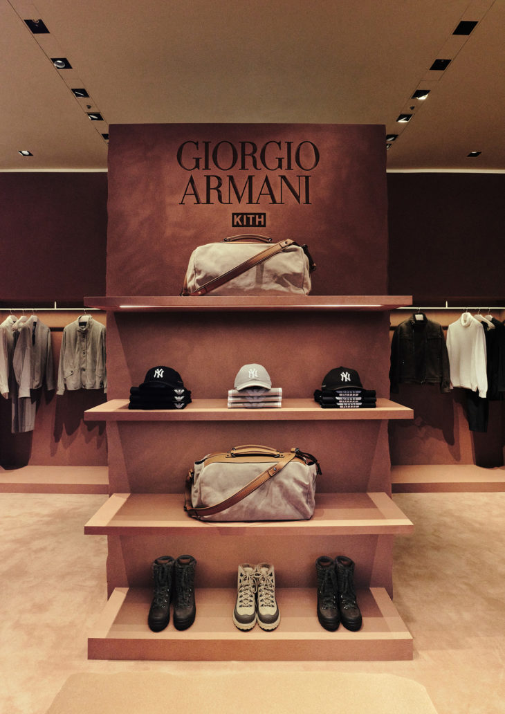 GIORGIO ARMANI<br />
& KITH<br />
3rd COLLABORATION